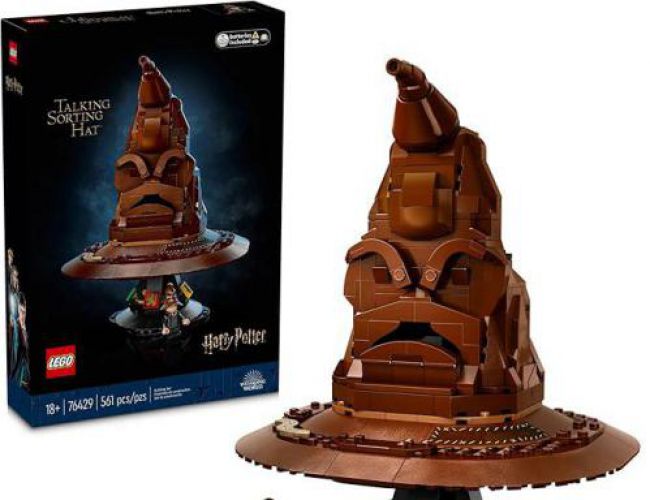 LEGO® 76430 Harry Potter® Talking Sorting Hat