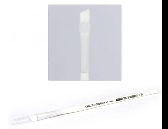 CITADEL SYNTHETIC SHADE BRUSH (LARGE) (MSRP $13.95)
