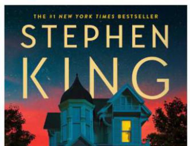 HOLLY by Stephen King (Paperback)