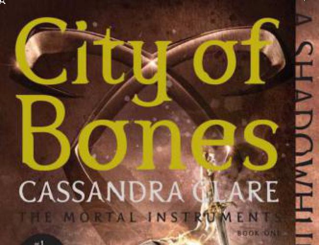 CITY OF BONES by CASSANDRA CLARE (MORTAL INSTRUMENTS BOOK 1)(FANTASY)